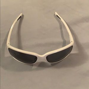 Oakley women’s sunglasses
